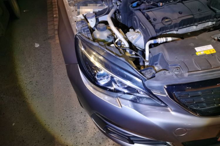 Used Peugeot 308 2018 1.6L Automatic Luxury Edition Right Front Headlight