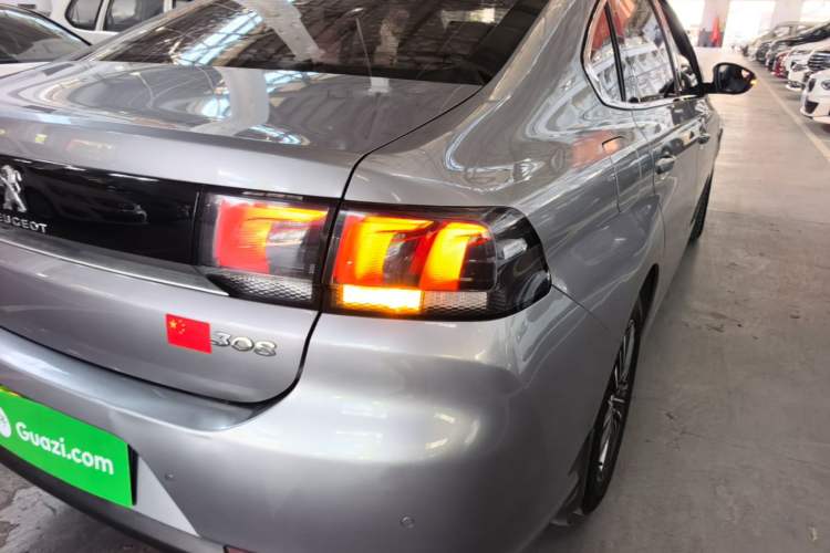 Used Peugeot 308 2018 1.6L Automatic Luxury Edition Right Rear Taillight