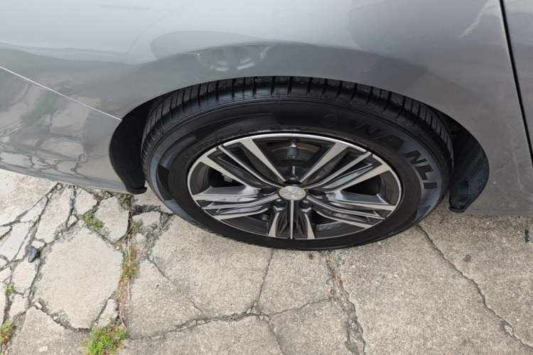 Used Peugeot 308 2018 1.6L Automatic Luxury Edition Right Rear Wheel Hub