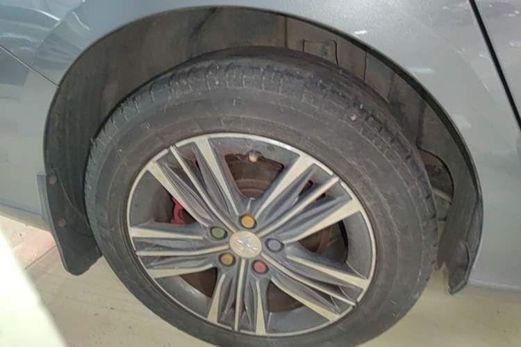 Used Peugeot 308 2018 1.6L Automatic Fashion Edition Right Rear Wheel Hub