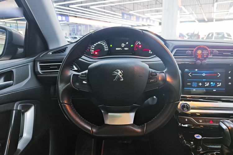 Used Peugeot 308 2018 1.6L Automatic Luxury Edition Steering Wheel
