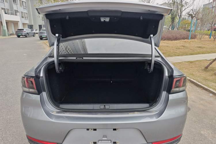 Used Peugeot 308 2018 1.6L Automatic Luxury Edition Trunk