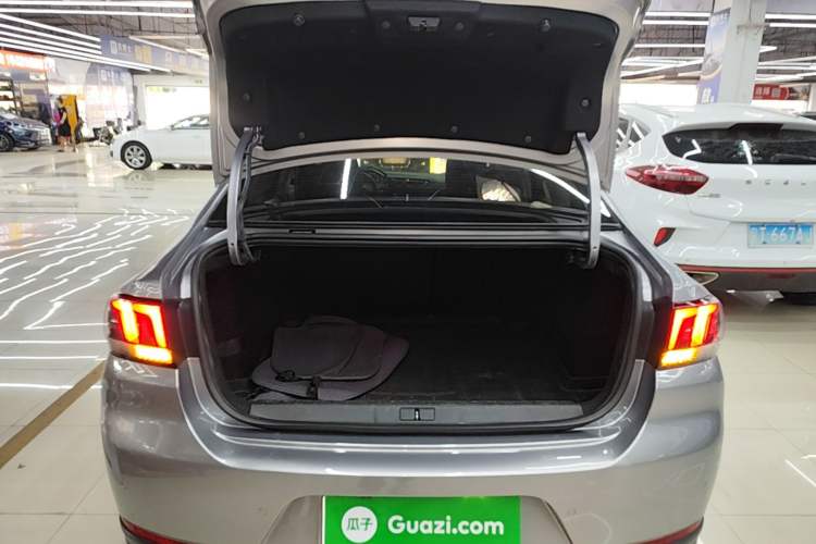 Used Peugeot 308 2018 1.6L Automatic Luxury Edition Trunk