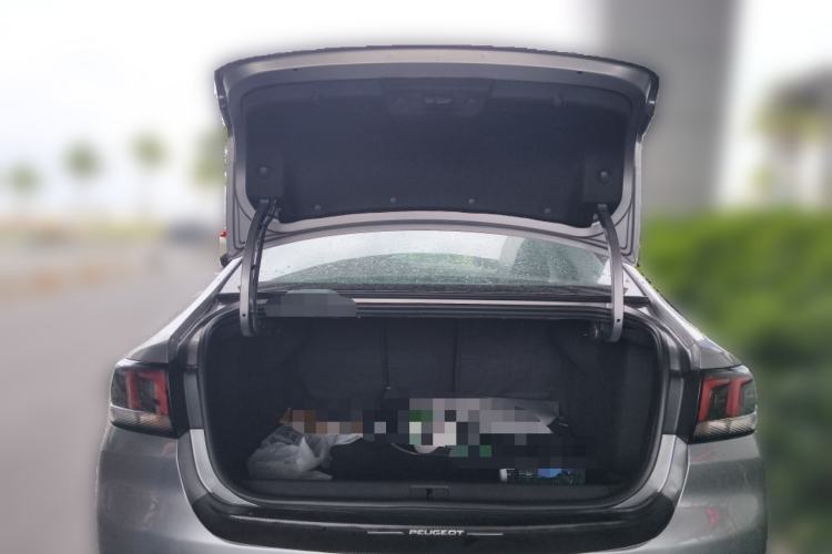 Used Peugeot 308 2018 1.6L Automatic Luxury Edition Trunk