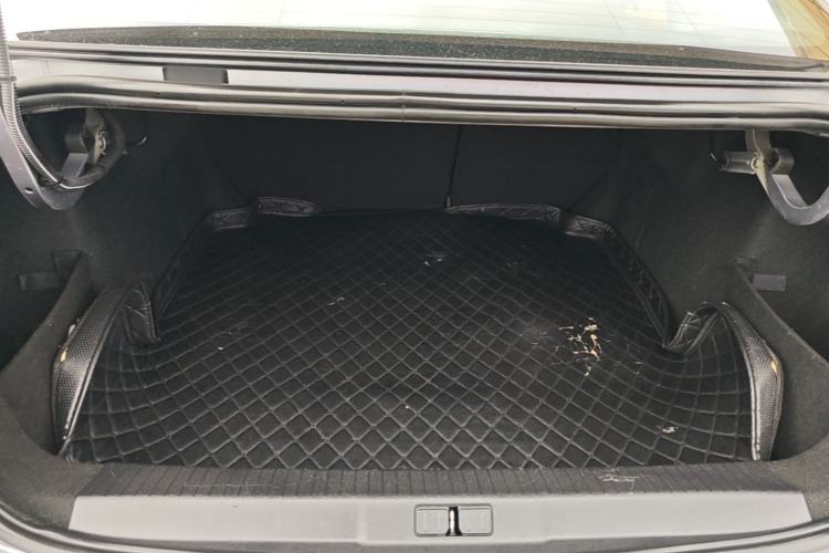 Used Peugeot 308 2018 1.6L Automatic Luxury Edition Trunk