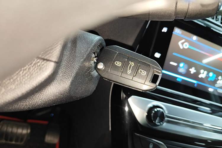 Used Peugeot 308 2018 1.6L Automatic Luxury Edition Vehicle Key