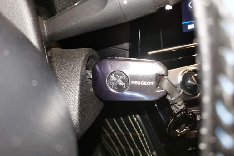 Used Peugeot 308 2018 1.6L Automatic Luxury Edition Vehicle Key