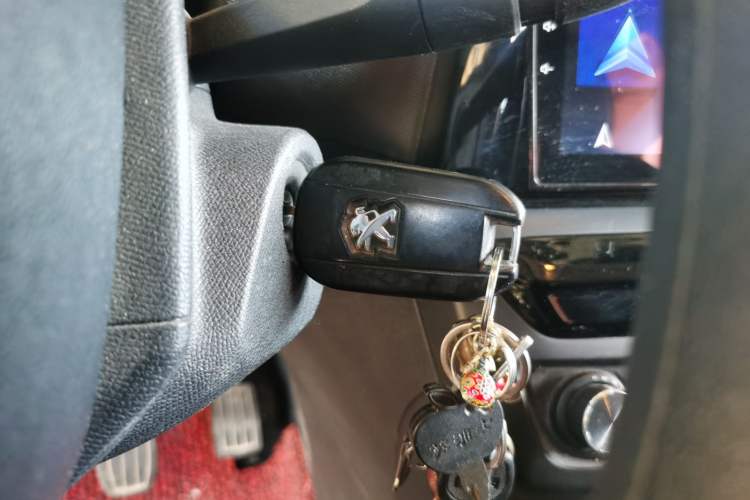 Used Peugeot 308 2018 1.6L Manual Fashion Edition Vehicle Key