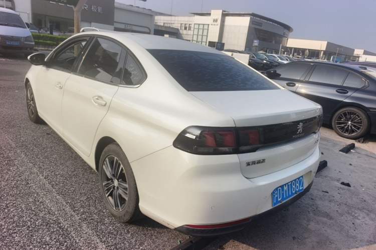 Used Peugeot 308 2018 1.6L Automatic Luxury Edition Rear Left 45 Deg
