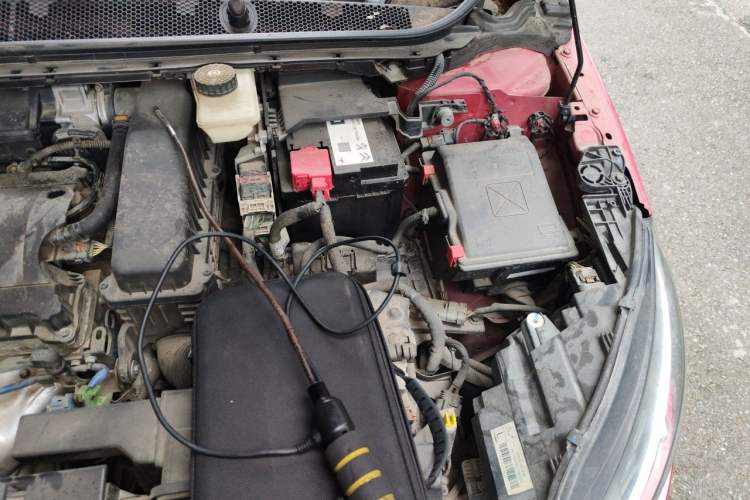 Used Peugeot 308 2018 1.6L Automatic Luxury Edition Engine Bay Left