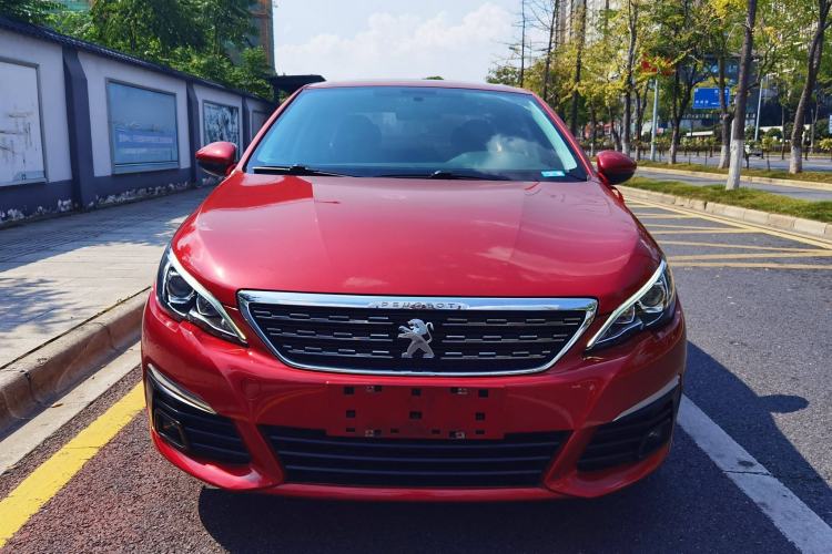 Used Peugeot 308 2018 1.6L Automatic Luxury Edition Exterior 1