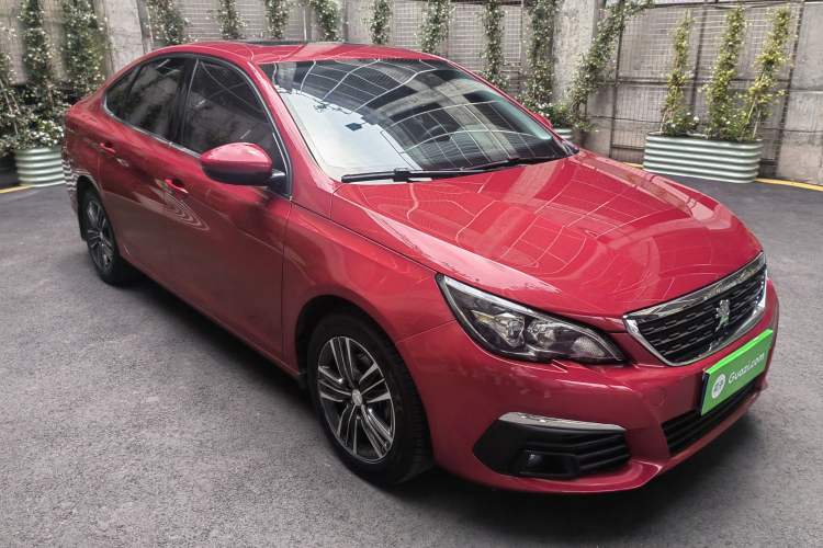 Used Peugeot 308 2018 1.6L Automatic Luxury Edition Exterior 5