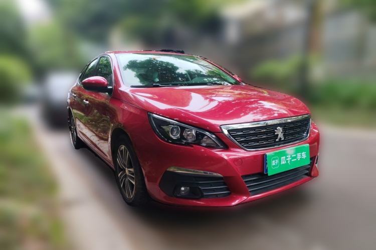 Used Peugeot 308 2018 1.6L Automatic Luxury Edition Front Right 45 Deg