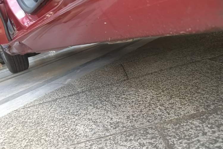 Used Peugeot 308 2018 1.6L Automatic Luxury Edition Right Side Sill