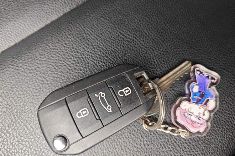 Used Peugeot 308 2018 1.6L Automatic Luxury Edition Vehicle Key