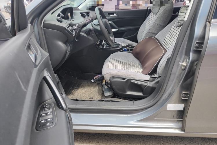 Used Peugeot 308 2018 1.6L Automatic Luxury Edition Driver Seat