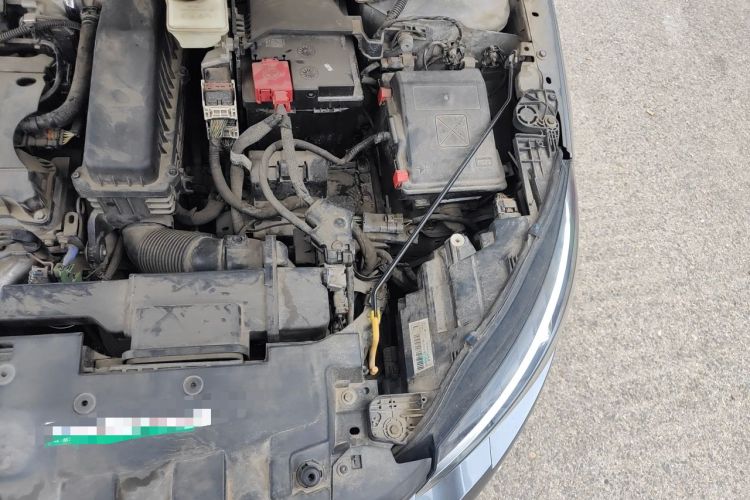 Used Peugeot 308 2018 1.6L Automatic Luxury Edition Engine Bay Left