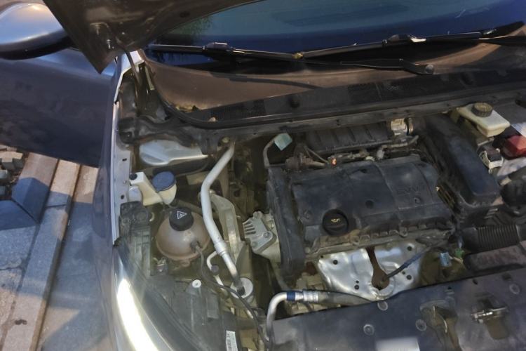 Used Peugeot 308 2018 1.6L Automatic Luxury Edition Engine Bay Right