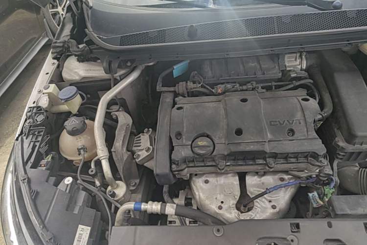 Used Peugeot 308 2018 1.6L Automatic Luxury Edition Engine Bay Right