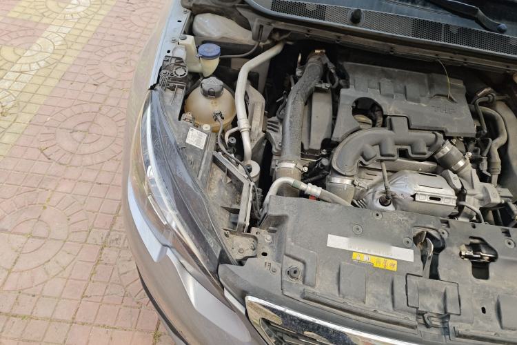 Used Peugeot 308 2018 350THP Automatic Prestige Edition Engine Bay Right