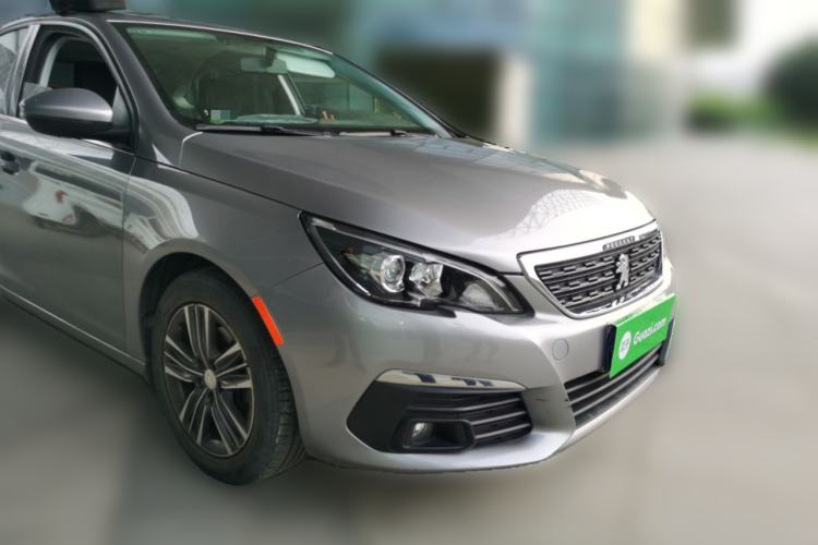 Used Peugeot 308 2018 1.6L Automatic Luxury Edition Front Right 45 Deg
