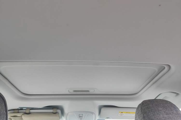 Used Peugeot 308 2018 1.6L Automatic Luxury Edition Headliner