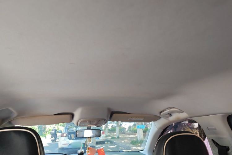 Used Peugeot 308 2018 1.6L Manual Fashion Edition Headliner