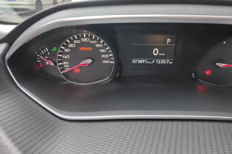 Used Peugeot 308 2018 350THP Automatic Prestige Edition Odometer Close Up