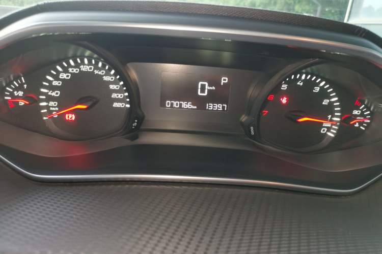 Used Peugeot 308 2018 1.6L Automatic Luxury Edition Odometer Close Up