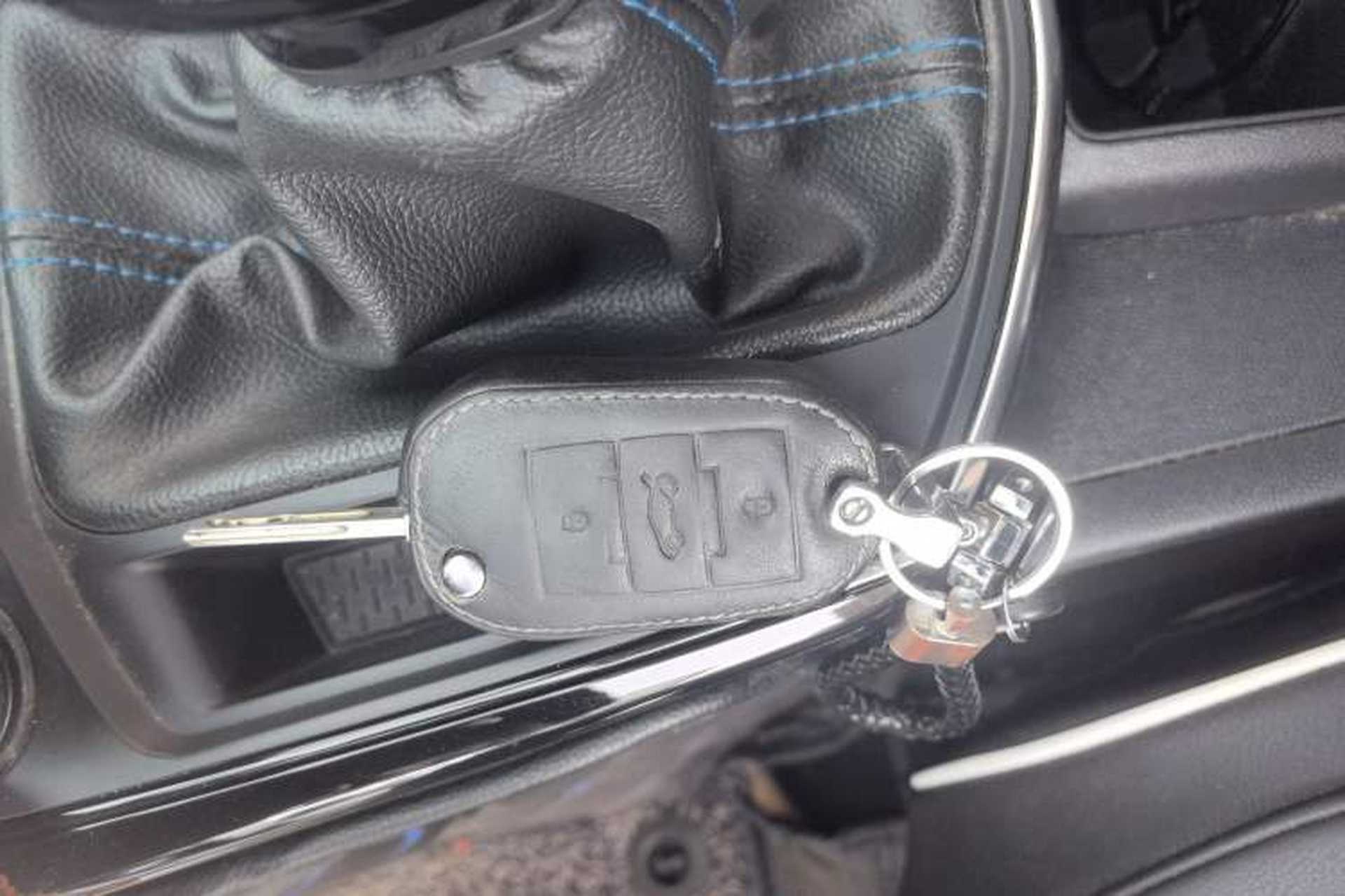 Used Peugeot 308 2018 1.6L Manual Fashion Edition Vehicle Key