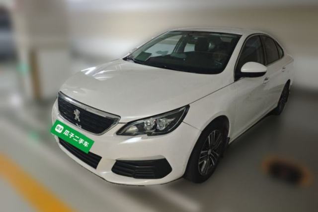 Ojetý Peugeot 308 2018 1.6L Automatic Fashion Edition