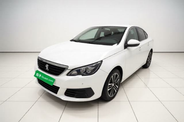 Peugeot 308 2018 1.6L Automatic Fashion Edition с пробегом