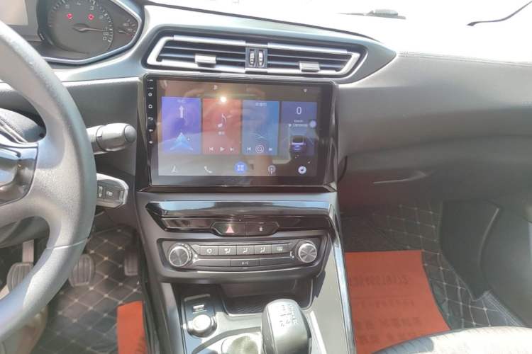 Used Peugeot 308 2018 1.6L Manual Fashion Edition Audio And AC Panel