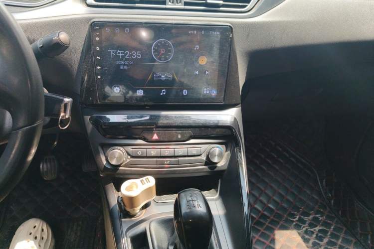 Used Peugeot 308 2018 1.6L Manual Fashion Edition Audio And AC Panel