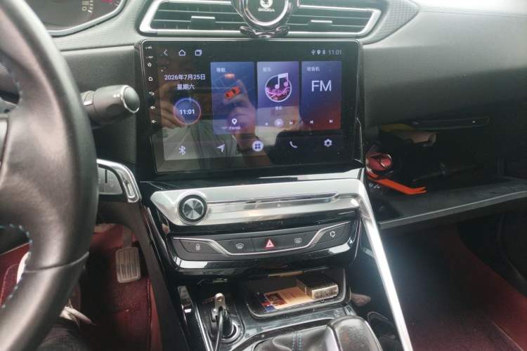 Used Peugeot 308 2018 1.6L Automatic Luxury Edition Audio And AC Panel