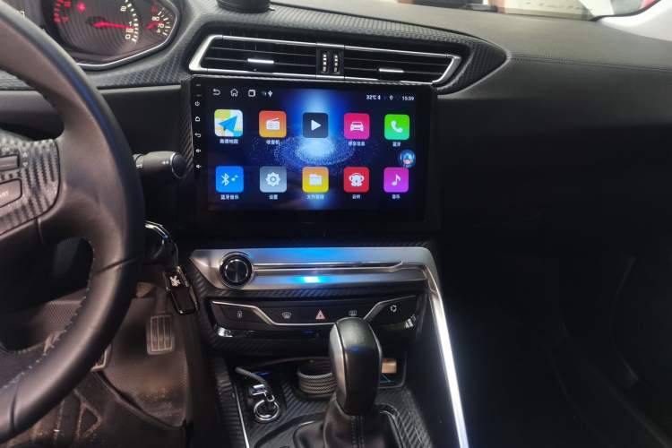Used Peugeot 308 2018 1.6L Automatic Luxury Edition Audio And AC Panel