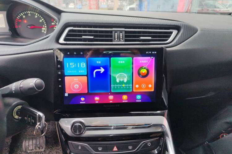 Used Peugeot 308 2018 1.6L Automatic Luxury Edition Audio And AC Panel