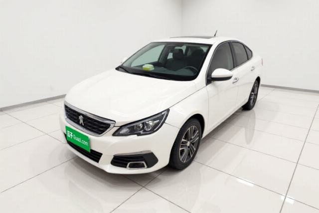 Peugeot 308 2018 1.6L Automatic Luxury Edition d’occasion
