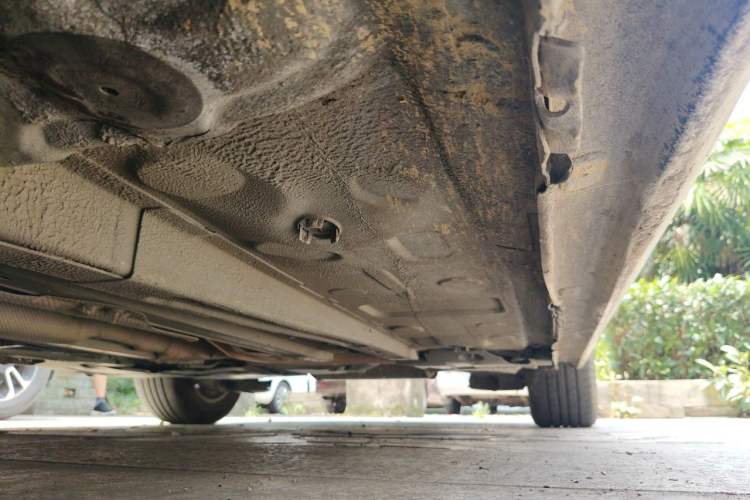 Used Peugeot 308 2018 1.6L Manual Fashion Edition Chassis Front Left