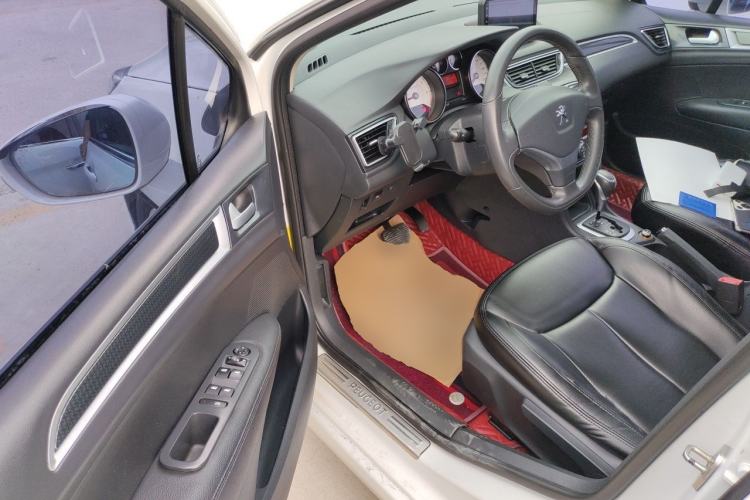 Used Peugeot 308 2018 1.6L Automatic Luxury Edition Driver Seat