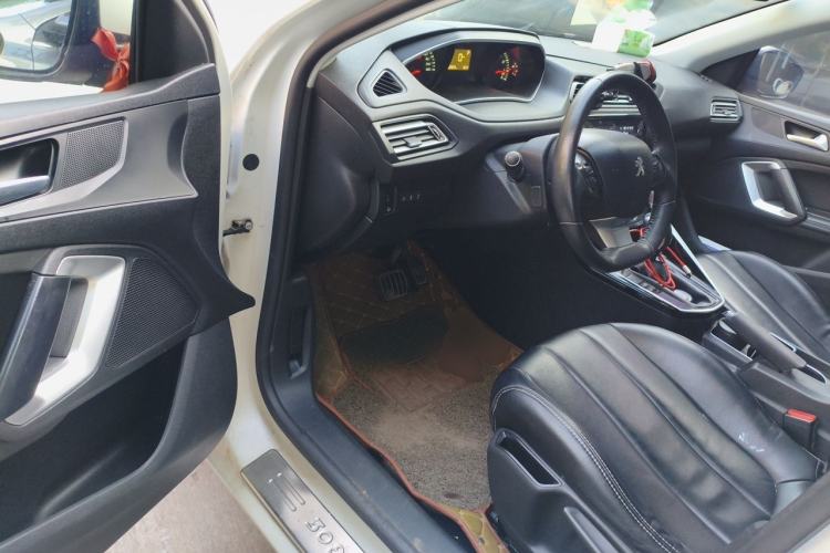 Used Peugeot 308 2018 1.6L Automatic Luxury Edition Driver Seat