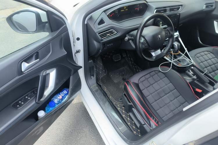 Used Peugeot 308 2018 1.6L Automatic Luxury Edition Driver Seat