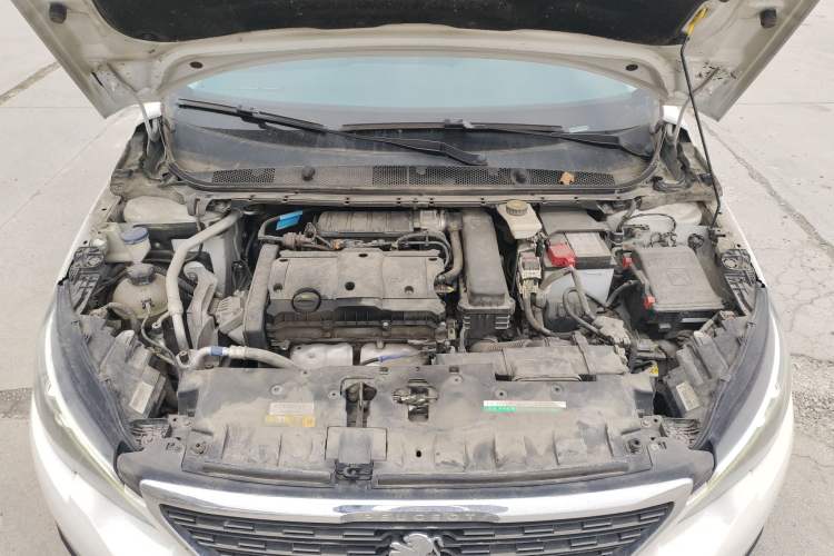 Used Peugeot 308 2018 1.6L Automatic Luxury Edition Engine Bay