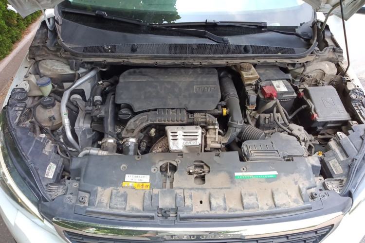 Used Peugeot 308 2018 230THP Automatic Luxury Edition Engine Bay