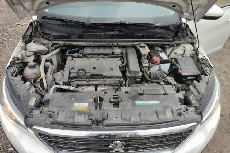 Used Peugeot 308 2018 1.6L Automatic Luxury Edition Engine Bay
