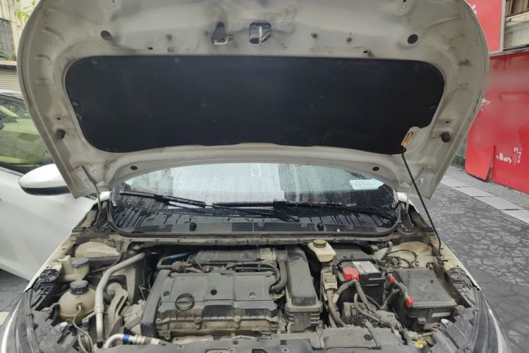 Used Peugeot 308 2018 1.6L Automatic Luxury Edition Engine Bay