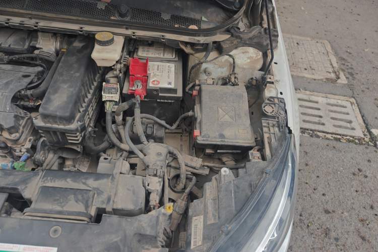 Used Peugeot 308 2018 1.6L Manual Fashion Edition Engine Bay Left