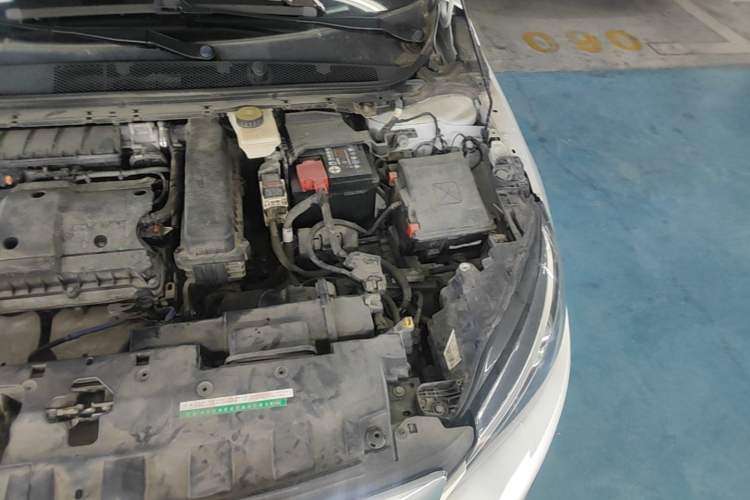 Used Peugeot 308 2018 1.6L Automatic Luxury Edition Engine Bay Left