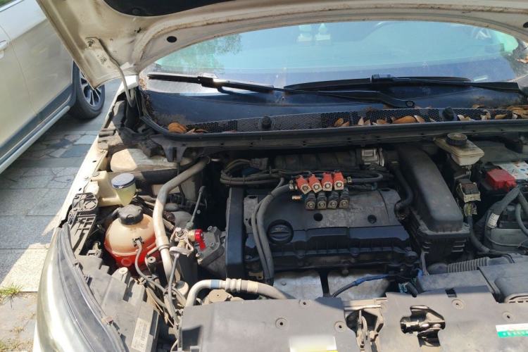 Used Peugeot 308 2018 1.6L Manual Fashion Edition Engine Bay Right