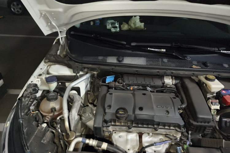 Used Peugeot 308 2018 1.6L Automatic Luxury Edition Engine Bay Right